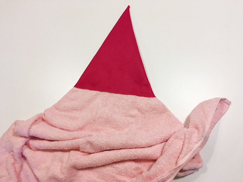 【2歳児の寝かしつけに】「いないいないばあっ！」のモウフーの作り方　モウフーの帽子を作る　タオルと接着する